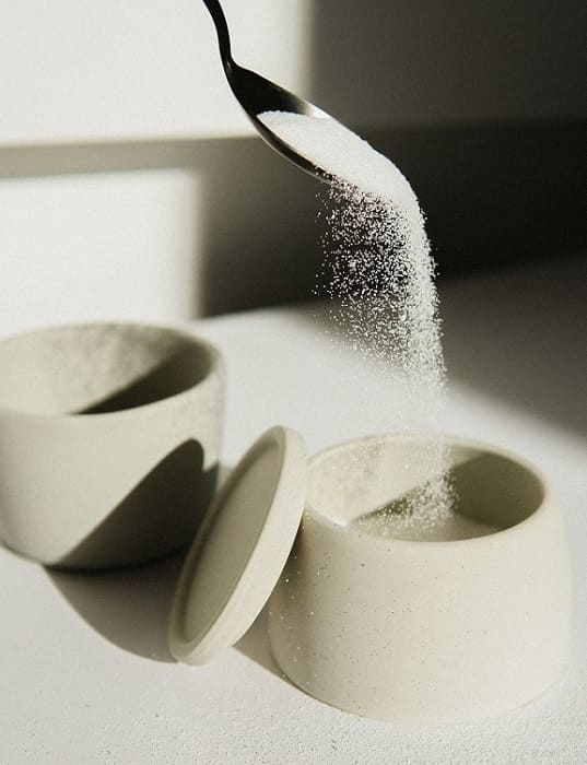 So erkennst du versteckte Zuckerfallen im Alltag