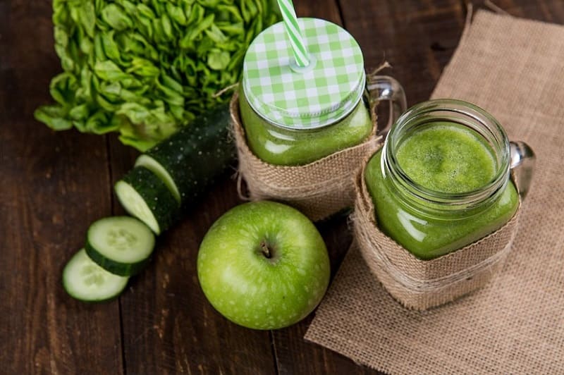 Mehr über den Artikel erfahren Abnehmen mit grünen Smoothies – 5 Rezepte
